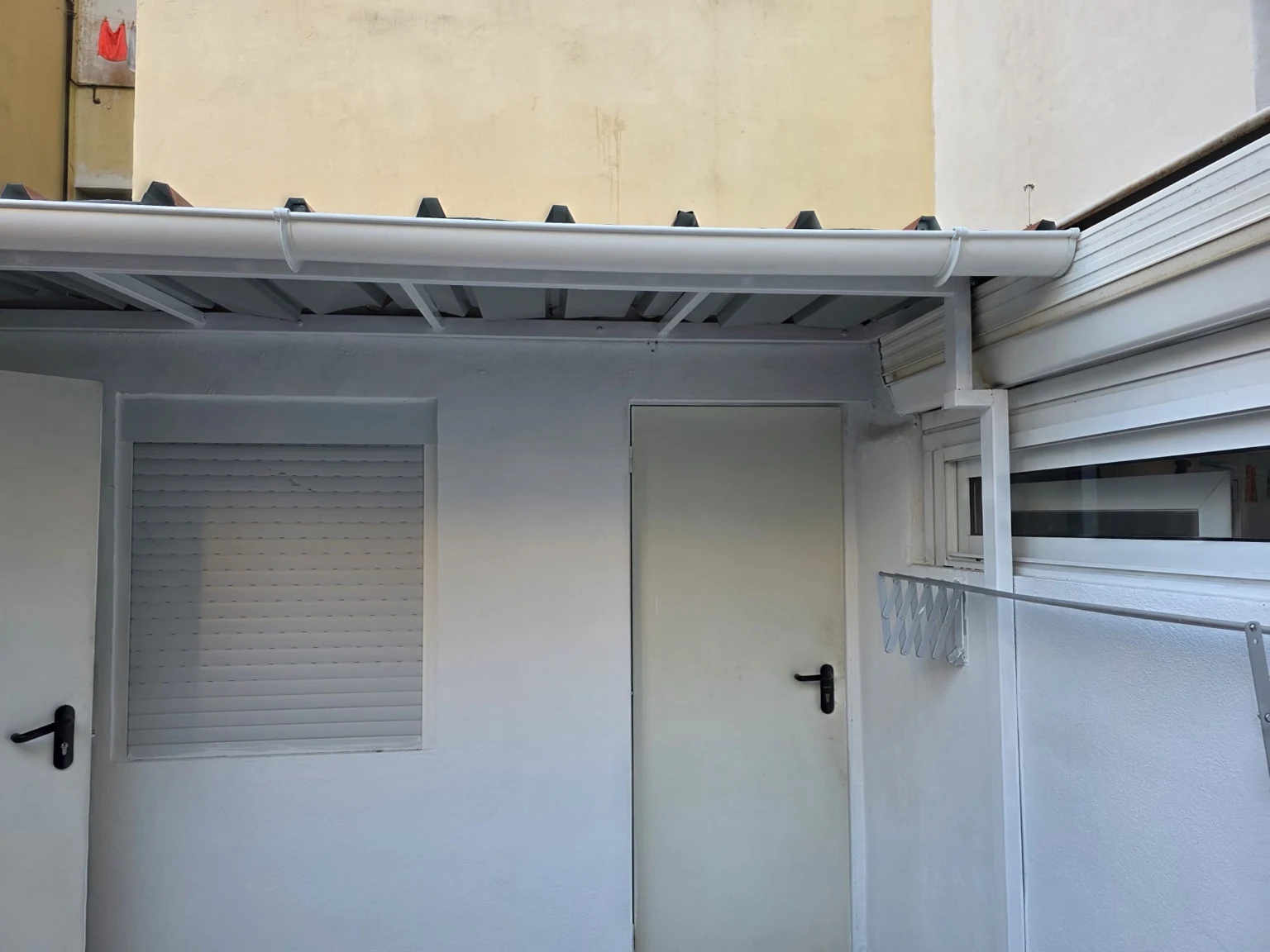 Cubierta exterior con canalón · foto 7